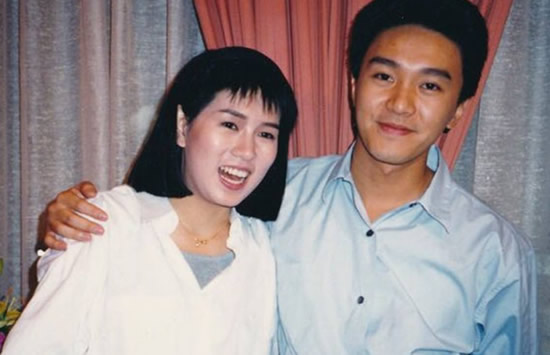 周星驰为什么不娶妻：错过了4个女人？心酸了