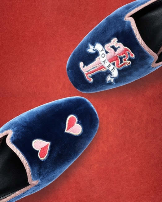 包小姐与鞋先生2020秋冬新品发布,华贵凡尔赛的轻复古 包小姐与鞋先生2020秋冬新品发布,华贵凡尔赛的轻复古