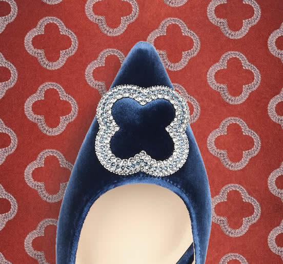 包小姐与鞋先生2020秋冬新品发布,华贵凡尔赛的轻复古 包小姐与鞋先生2020秋冬新品发布,华贵凡尔赛的轻复古