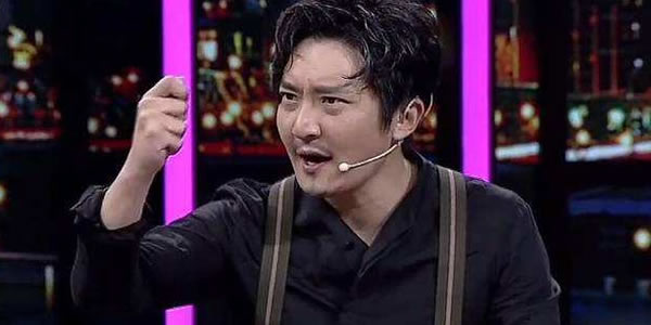 郭京飞为啥叫卡粉男孩