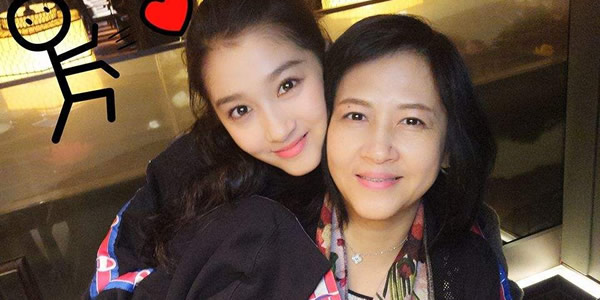 关晓彤的妈妈是谁 关晓彤的妈妈是谁