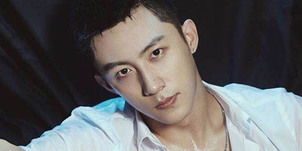 黄景瑜的家境怎么样 黄景瑜的家境怎么样