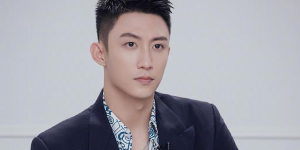 黄景瑜方否认网传恋情 黄景瑜方否认网传恋情