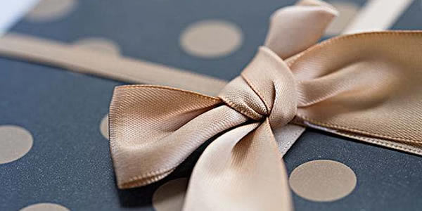 怎样打蝴蝶结 怎样打蝴蝶结