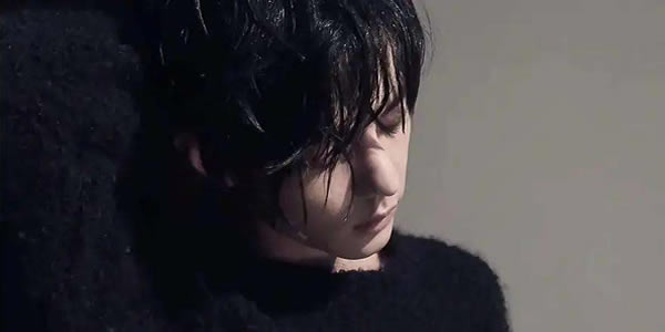 怎么肖战也自称是社畜? 怎么肖战也自称是社畜?