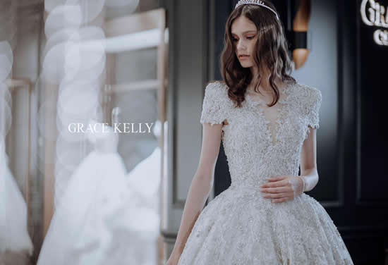 GRACE KELLY全新系列婚纱奢华亮相 GRACE KELLY全新系列婚纱奢华亮相