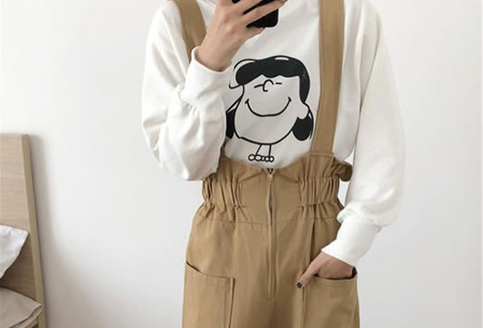 背带裤搭配什么上衣好看2020