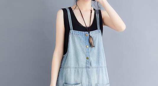 背带裤搭配什么上衣好看2020