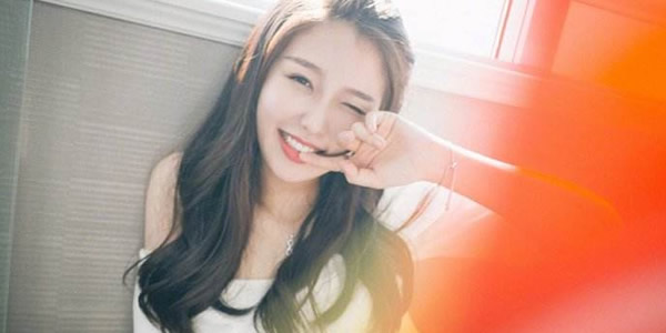 虞书欣怎么出道的