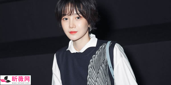 陈小纭整容十次真的吗 陈小纭整容十次真的吗