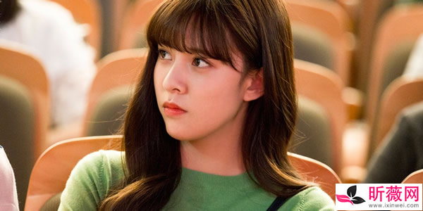 宋妍霏为什么叫CC