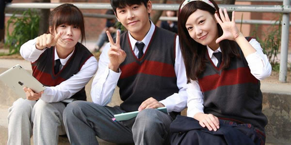 请回答1997结局女主和谁在一起了