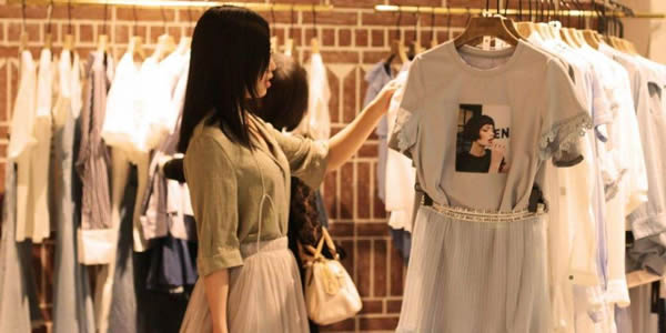 loowo是什么牌子衣服 loowo是什么牌子衣服