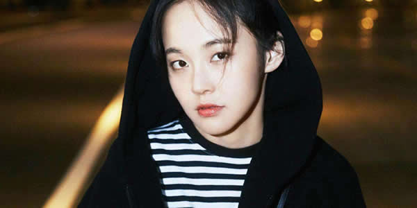 黄宥明女朋友张佳宁？