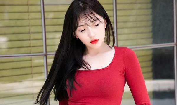 男生喜欢看女生哪个部位？女生吸引男生必备攻略