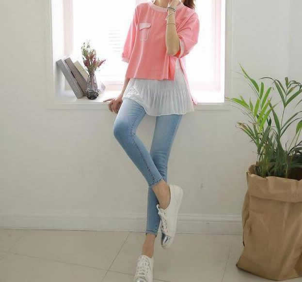 身材高挑的时尚女生图片