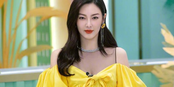 追光吧哥哥三公人气助力官是谁？