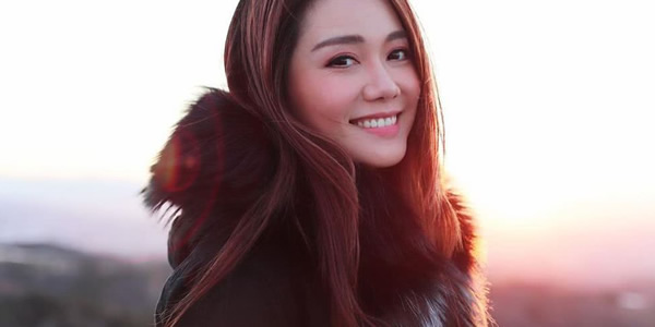 马国明汤洛雯怎么在一起的? 马国明汤洛雯怎么在一起的?