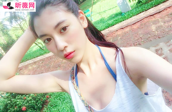 三吉彩花身高多少，三围曝光令人羡慕的好身材照片