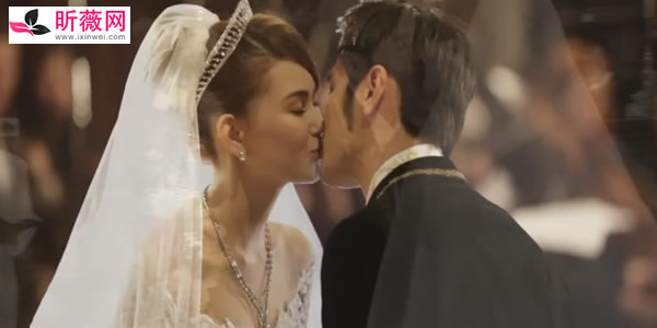 周杰伦侯佩岑为什么分手? 周杰伦侯佩岑为什么分手?