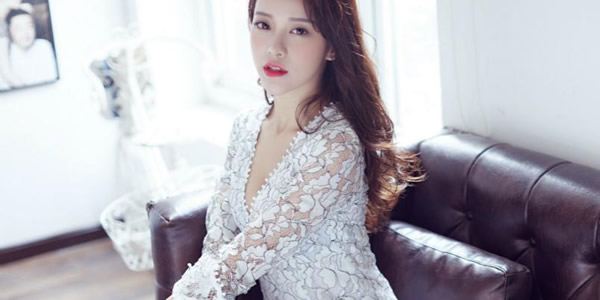 黄一琳究竟多大了? 黄一琳究竟多大了?