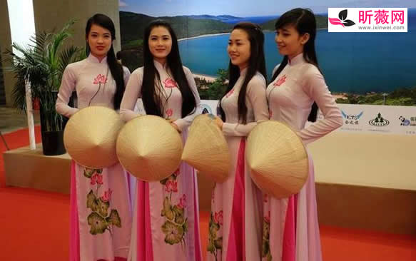 越南女孩漂亮又养眼，别一直盯着看，看多了可能走不了