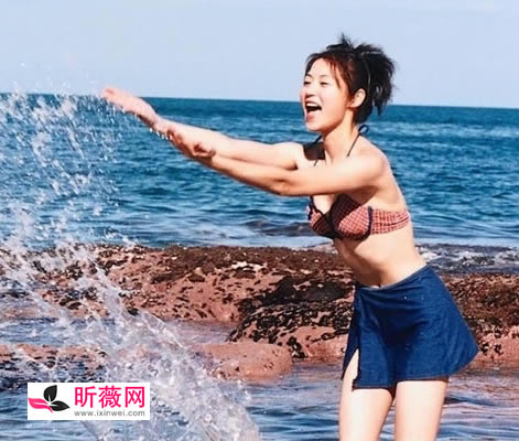 万绮雯演过哪些电视剧(含32部)