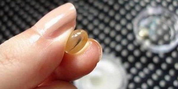 维生素e软胶囊涂脸可以淡斑吗 维生素e软胶囊涂脸可以淡斑吗