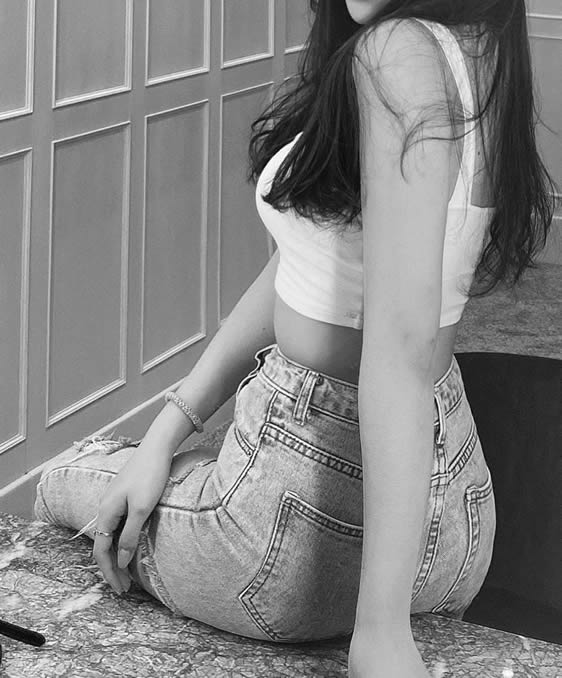 怎么追男生,让他喜欢上你（女人吸引男人7个技巧）