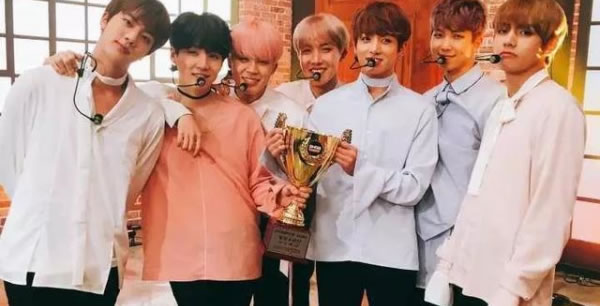 韩国男团排名，10大男团你喜欢哪个团？