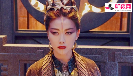 斗罗大陆比比东和鬼斗罗谁厉害,这才是比比东真实实力 斗罗大陆比比东和鬼斗罗谁厉害,这才是比比东真实实力