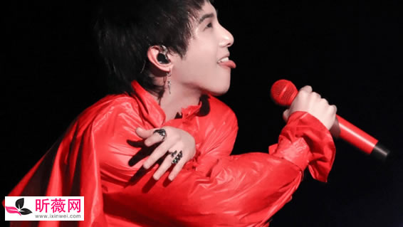 华晨宇个人资料家境如何:华晨宇和张碧晨现在的状况 华晨宇个人资料家境如何:华晨宇和张碧晨现在的状况