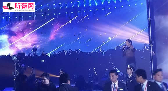 十大伤感歌曲排名，越难受越想听的伤感歌曲