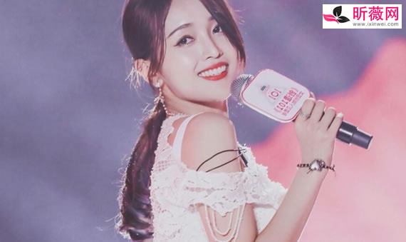 吴宣仪与小鬼王琳凯疑似恋爱？吴宣仪家里是做什么的