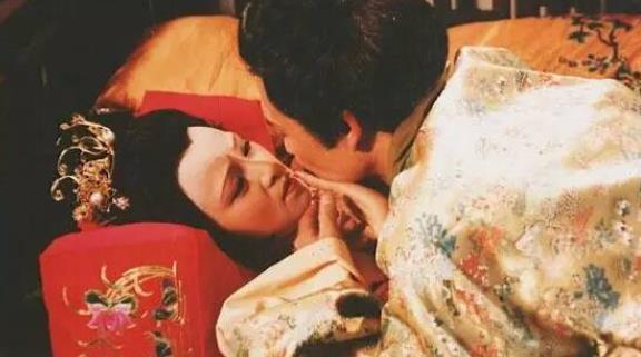 秦可卿和贾珍是什么关系:秦可卿怎么突然就病了 秦可卿和贾珍是什么关系:秦可卿怎么突然就病了