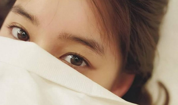 我装睡让他做完 竟令人我感受到了前所未有的快乐 我装睡让他做完 竟令人我感受到了前所未有的快乐