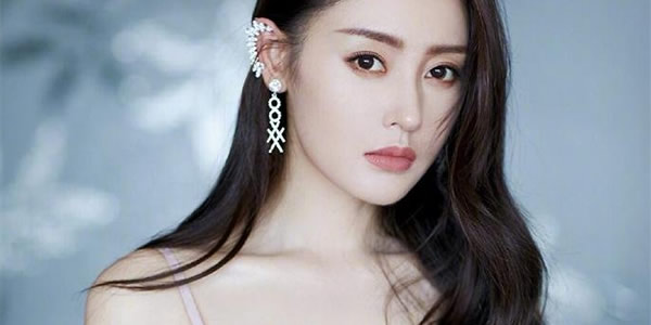 张天爱家境如何 张天爱家境如何