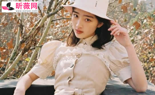 邓恩熙个人简介及照片:邓恩熙是哪家公司的艺人 邓恩熙个人简介及照片:邓恩熙是哪家公司的艺人