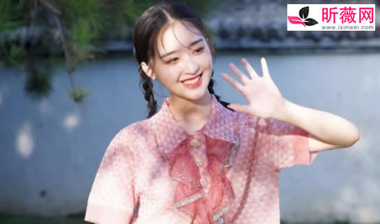 邓恩熙个人简介及照片:邓恩熙是哪家公司的艺人 邓恩熙个人简介及照片:邓恩熙是哪家公司的艺人