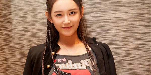 蒋依依身高多少