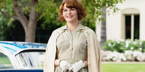 致命女人贝丝安的女儿怎么死的