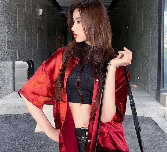 金子涵好大(金子涵太漂亮了)-昕薇网