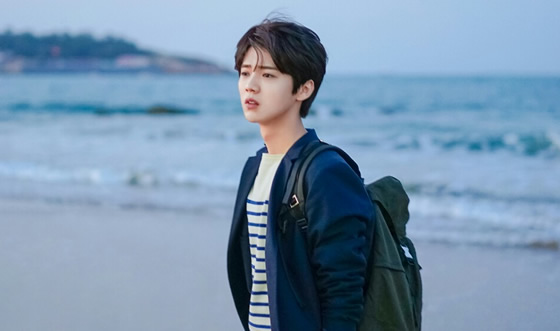 鹿晗是哪个公司旗下的艺人,鹿晗关晓彤怎么走到一起的 鹿晗是哪个公司旗下的艺人,鹿晗关晓彤怎么走到一起的