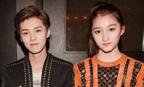 鹿晗是哪个公司旗下的艺人,鹿晗关晓彤怎么走到一起的 鹿晗是哪个公司旗下的艺人,鹿晗关晓彤怎么走到一起的