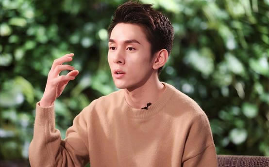 李佳琦家境及哪里人,李佳琦是哪一年开始直播的 李佳琦家境及哪里人,李佳琦是哪一年开始直播的