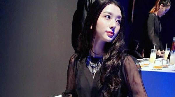 薛之谦老婆是哪个 薛之谦老婆是哪个