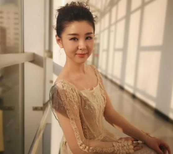 李小萌