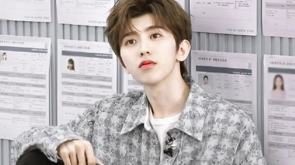 蔡徐坤个人资料哪里人(简介,身高,年龄,三围,图片）