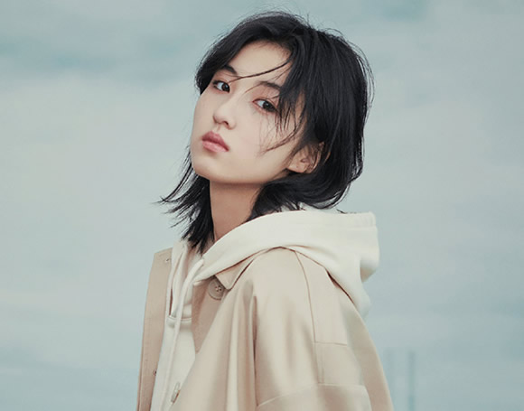 张子枫个人资料哪里人(简介,身高,年龄,三围,图片）