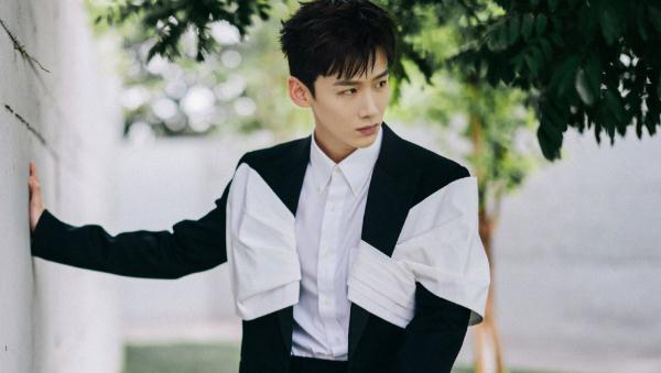 白敬亭出道(白敬亭出道经历) 白敬亭出道(白敬亭出道经历)